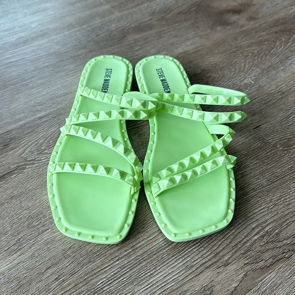 Steve Madden Skyler Jelly Sandals‎ Lime Size 8 Studded